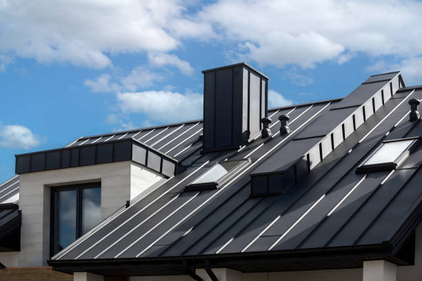 Best Roof Moss and Algae Removal  in Milan, IN